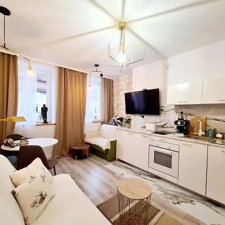 Przy Ratuszu * بوليسلافيتش